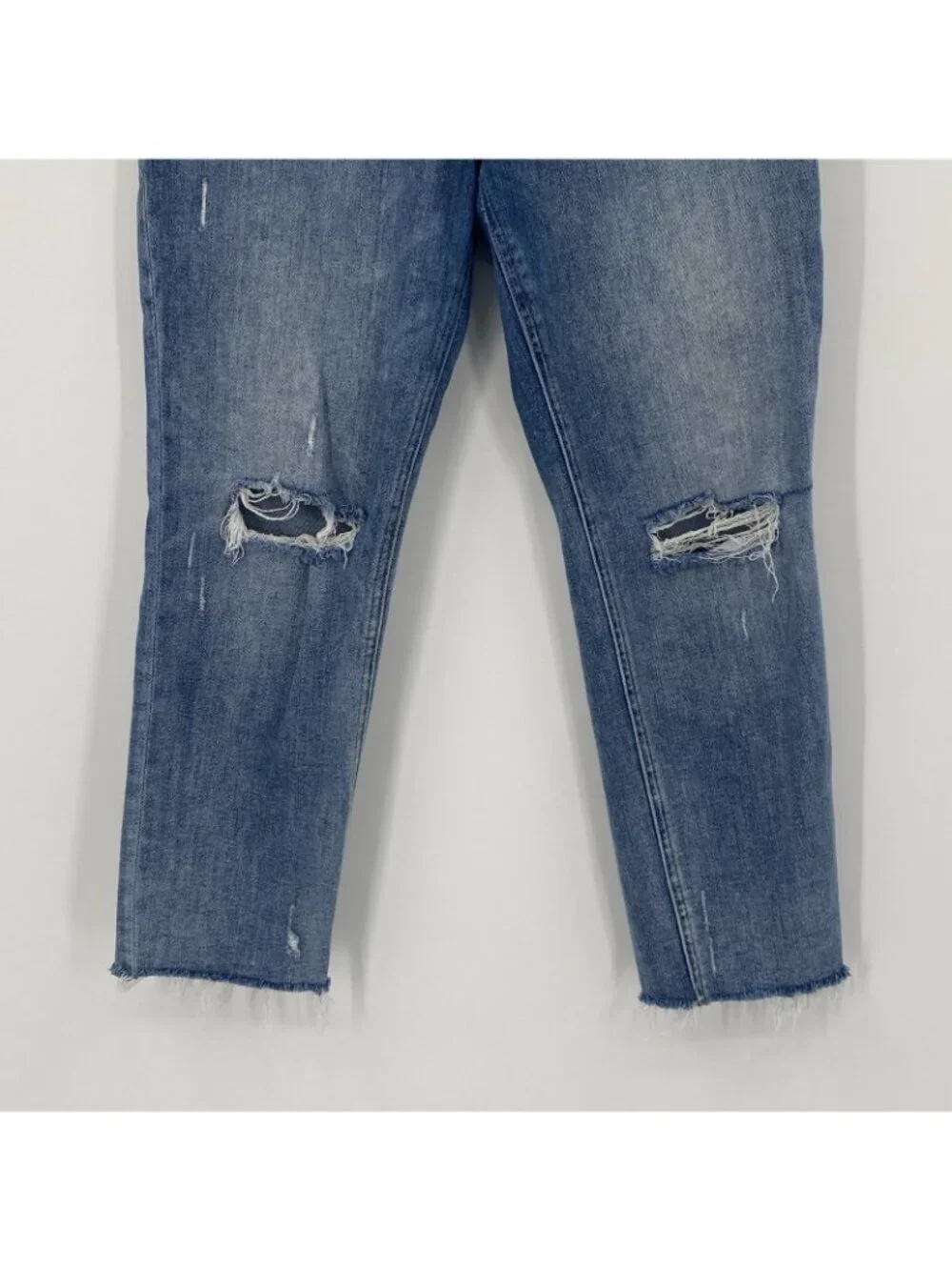 KUT From The Kloth Size 8 Blue Rachel High Rise Mom Jeans Cropped Distressed